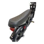 Extra groot zadel van de OUXI V8 Pro MAX met dubbelea aacu