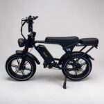 OUXI V8 Zwart zijkant standaard