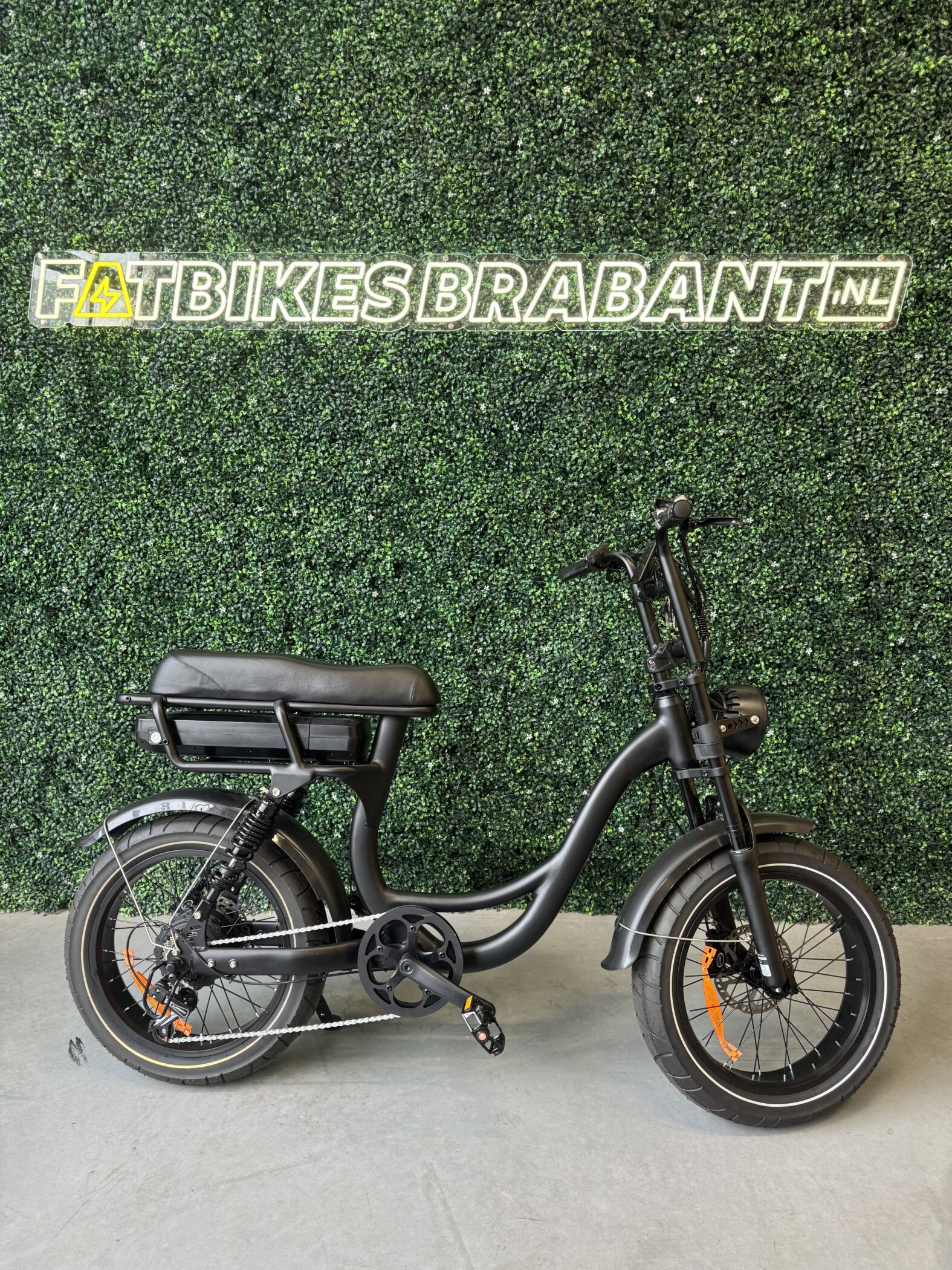 7GO EB8 Pro Fatbike review – lage instap model met aluminium frame, achtervering en hydraulische remmen van Fatbikes Brabant