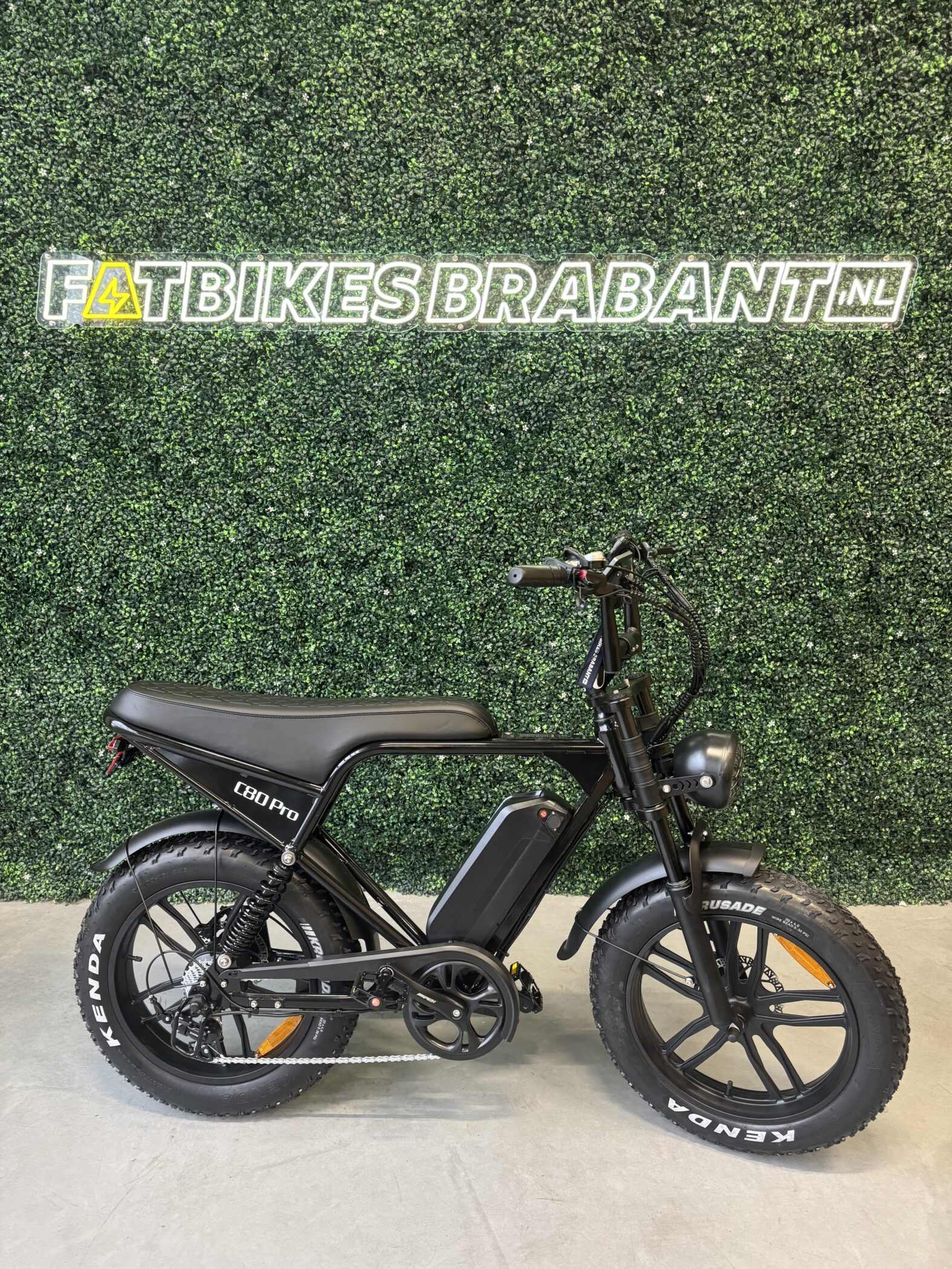 OUXI V8 Pro Fatbike review – model met dubbele vering, hydraulische remmen en groot zadel van Fatbikes Brabant