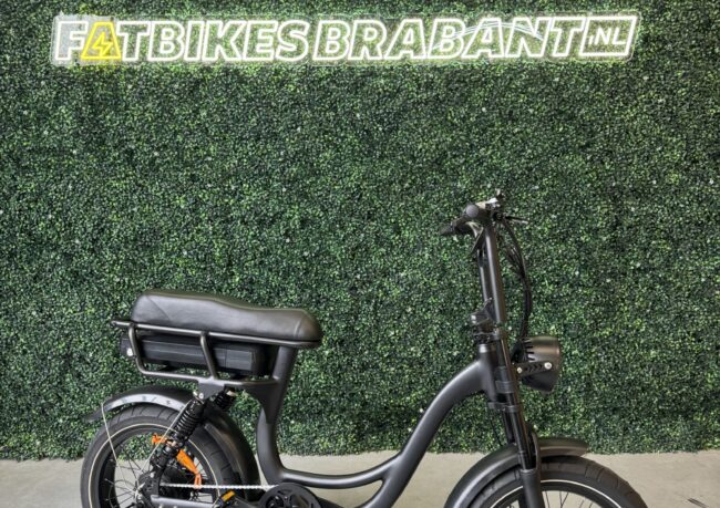 7GO EB8 Pro fatbike met lage instap en aluminium frame