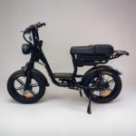 Zijkant van de QMWHEEL C28 fatbike