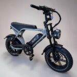 OUXI V8 Ultra Mini Nardo Grijs schuin voor aanzicht
