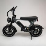 OUXI V8 ultra mini grijs van de zijkant